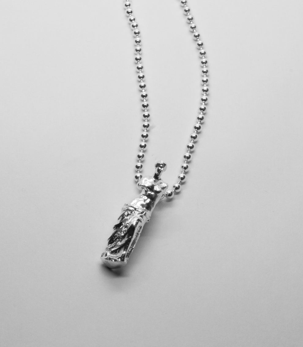 Venus de Milo Necklace in 925 Silver | Alternative and Sophisticated ...