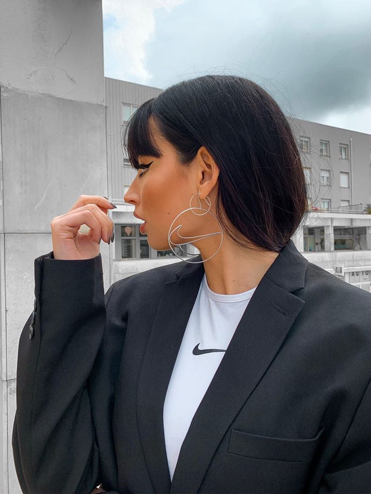 Swoosh Hoops in 925 Silver | Urban and Sophisticated Style